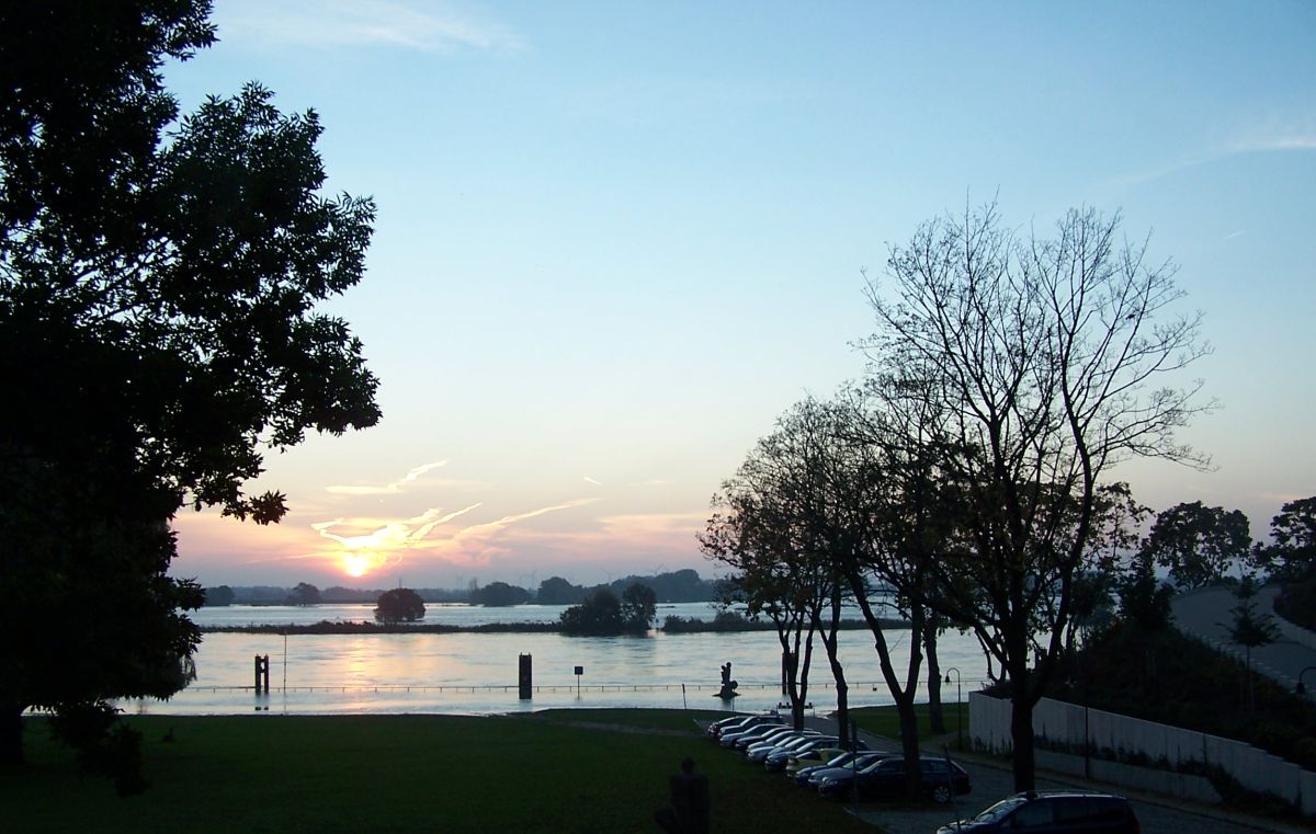 Abend Hochwasser